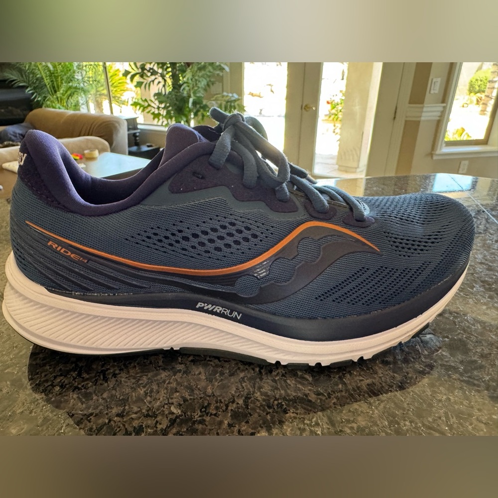 Saucony Women’s Ride 14